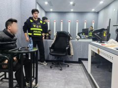 实现一个母账号操控成千上万个 